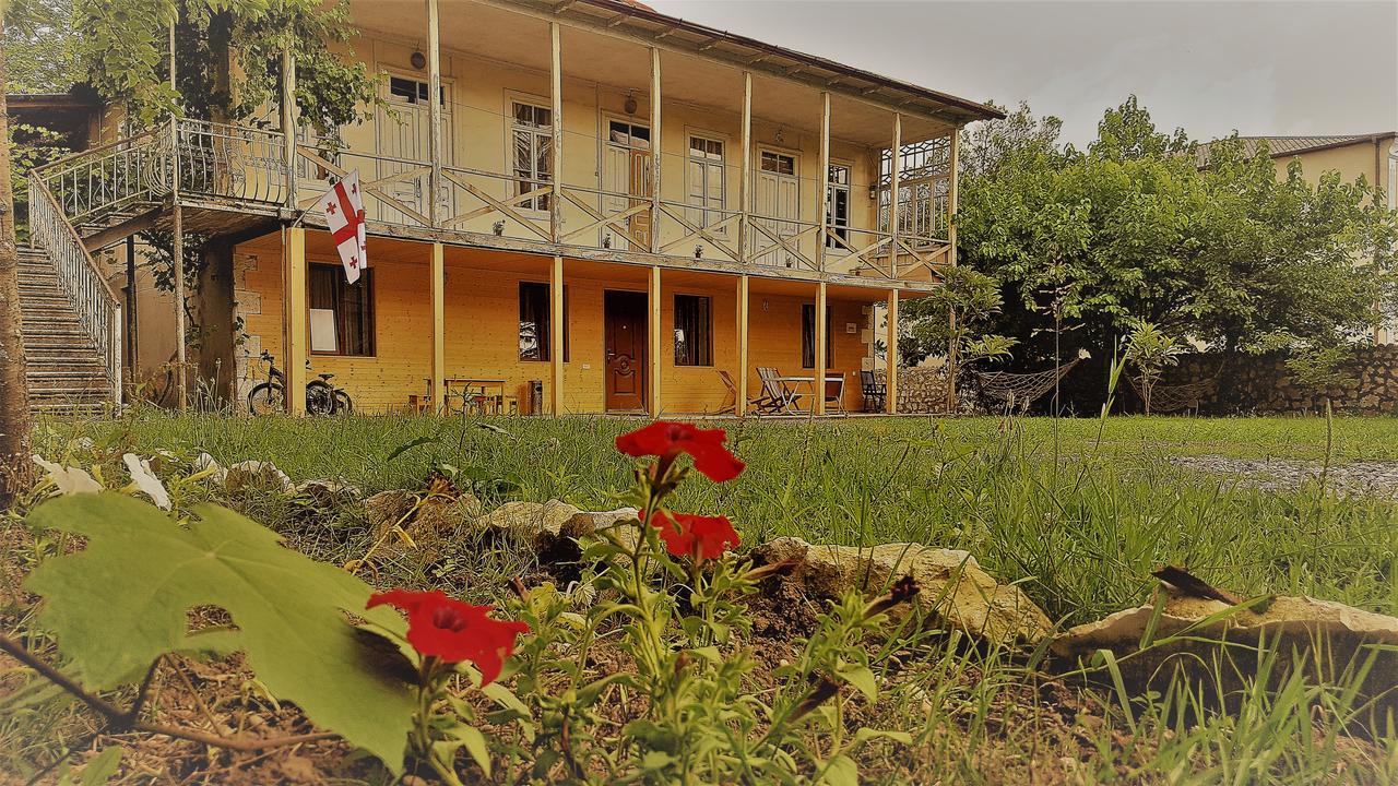 Guest House Mart Villa Martvili Exteriör bild